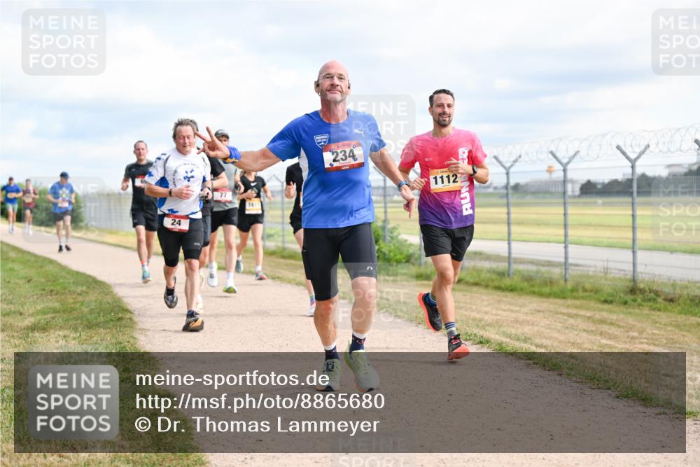 14.09.2025 - Airport Race Dr. Thomas Lammeyer http://msf.ph/oto/8865680 14.09.2025 12:06:09 Laufen 24, 77, 161, 234, 1112 meine-sportfotos.de