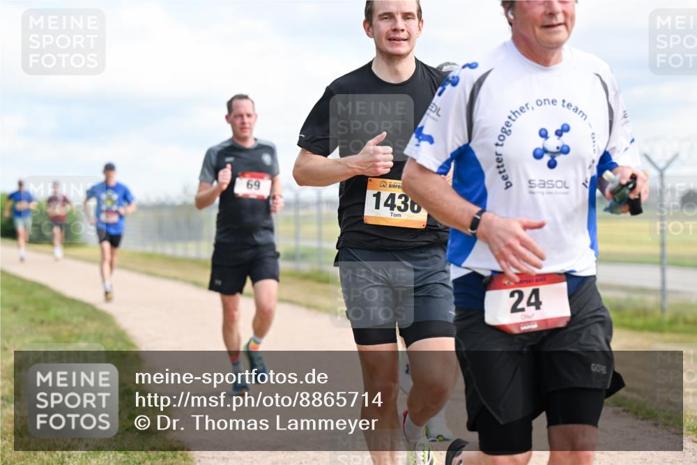 14.09.2025 - Airport Race Dr. Thomas Lammeyer http://msf.ph/oto/8865714 14.09.2025 12:06:11 Laufen 69, 1436, 24, 150 meine-sportfotos.de