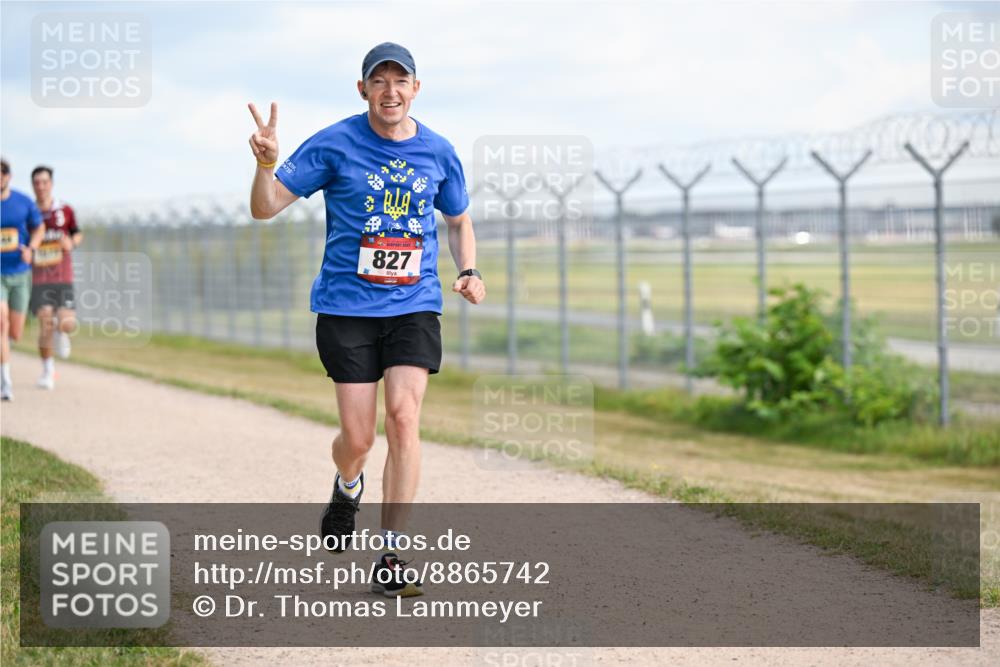 14.09.2025 - Airport Race Dr. Thomas Lammeyer http://msf.ph/oto/8865742 14.09.2025 12:06:13 Laufen 827 meine-sportfotos.de