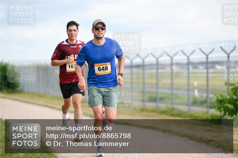 14.09.2025 - Airport Race Dr. Thomas Lammeyer http://msf.ph/oto/8865798 14.09.2025 12:06:17 Laufen 167, 648 meine-sportfotos.de