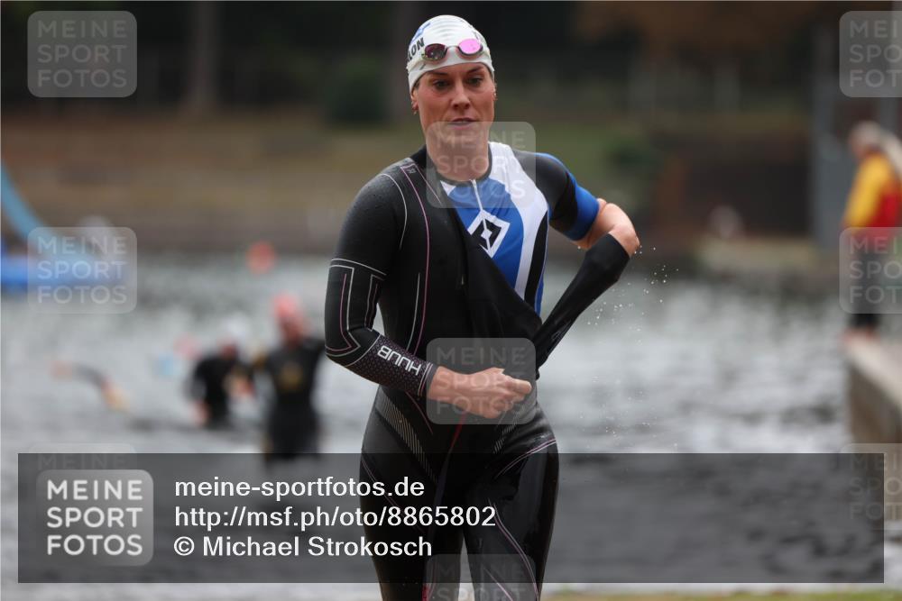 14.09.2025 - Stadtparktriathlon Michael Strokosch http://msf.ph/oto/8865802 14.09.2025 09:11:33 Schwimmen 457, 478 meine-sportfotos.de