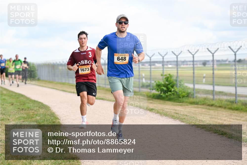 14.09.2025 - Airport Race Dr. Thomas Lammeyer http://msf.ph/oto/8865824 14.09.2025 12:06:18 Laufen 3, 1673, 648 meine-sportfotos.de