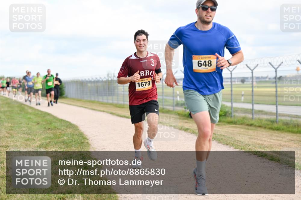 14.09.2025 - Airport Race Dr. Thomas Lammeyer http://msf.ph/oto/8865830 14.09.2025 12:06:19 Laufen 3, 1673, 648 meine-sportfotos.de