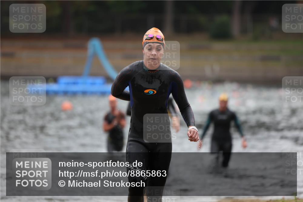 14.09.2025 - Stadtparktriathlon Michael Strokosch http://msf.ph/oto/8865863 14.09.2025 09:11:56 Schwimmen 453, 456, 460, 462, 475 meine-sportfotos.de