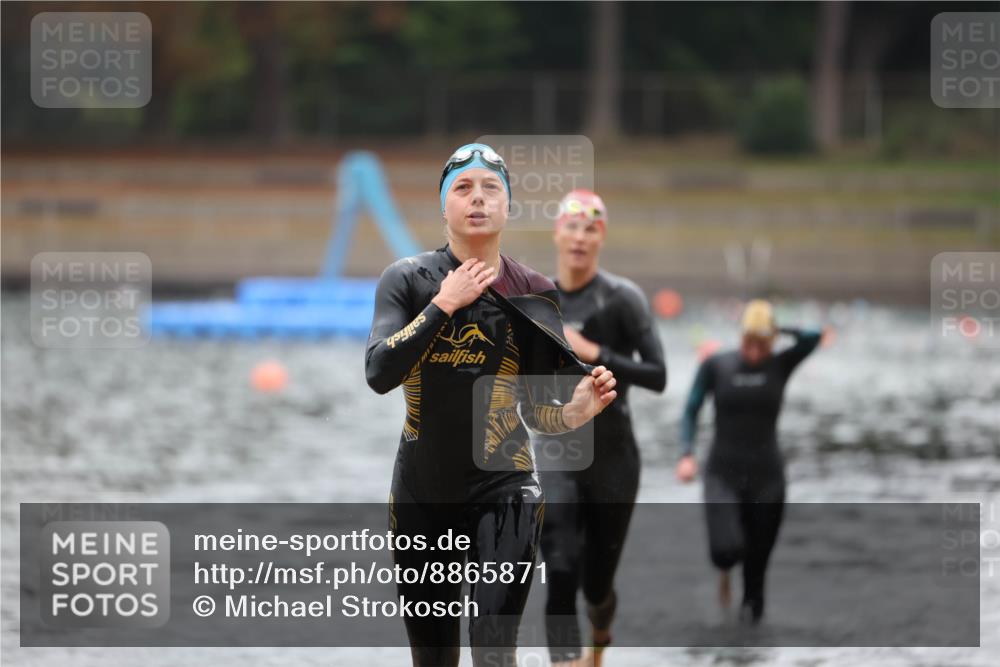 14.09.2025 - Stadtparktriathlon Michael Strokosch http://msf.ph/oto/8865871 14.09.2025 09:11:59 Schwimmen 452, 453, 460, 462, 475 meine-sportfotos.de