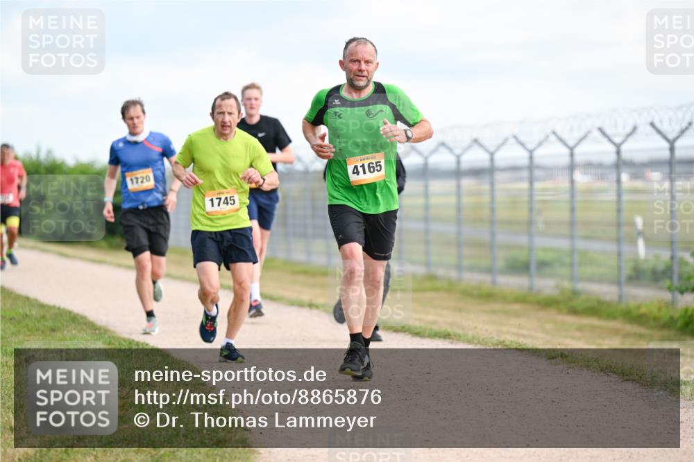 14.09.2025 - Airport Race Dr. Thomas Lammeyer http://msf.ph/oto/8865876 14.09.2025 12:06:24 Laufen 1720, 1745, 4165 meine-sportfotos.de
