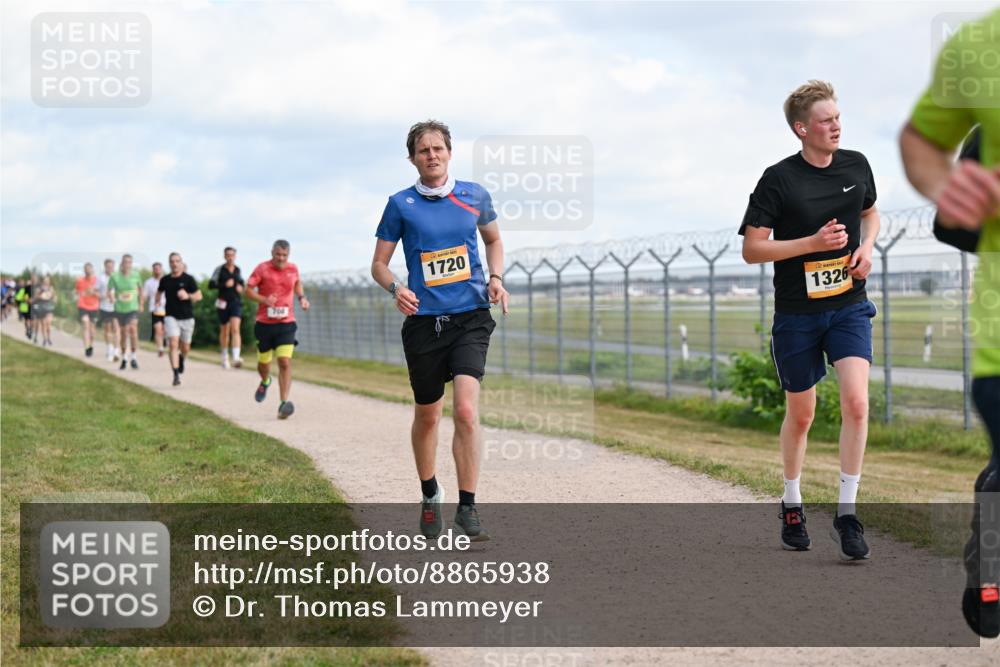14.09.2025 - Airport Race Dr. Thomas Lammeyer http://msf.ph/oto/8865938 14.09.2025 12:06:28 Laufen 1720, 1326 meine-sportfotos.de