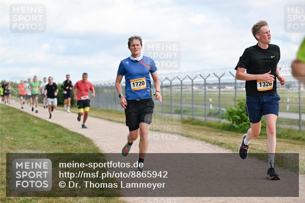 14.09.2025 - Airport Race Dr. Thomas Lammeyer http://msf.ph/oto/8865942 14.09.2025 12:06:28 Laufen 1720, 1326 meine-sportfotos.de
