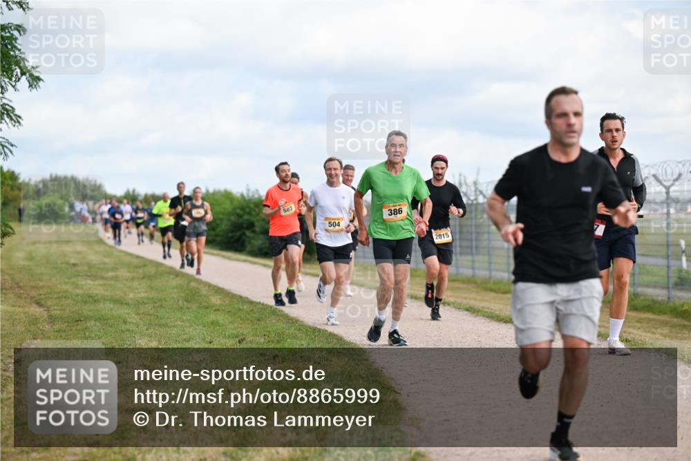 14.09.2025 - Airport Race Dr. Thomas Lammeyer http://msf.ph/oto/8865999 14.09.2025 12:06:35 Laufen 503, 504, 386, 2015 meine-sportfotos.de