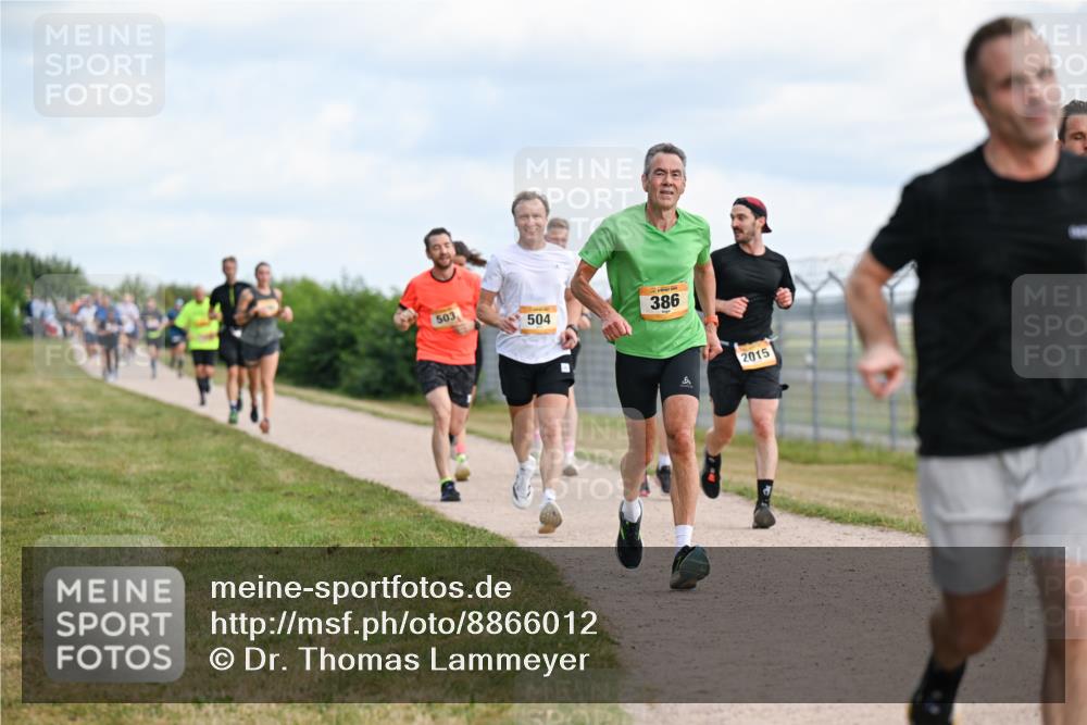 14.09.2025 - Airport Race Dr. Thomas Lammeyer http://msf.ph/oto/8866012 14.09.2025 12:06:35 Laufen 503, 504, 386, 2015 meine-sportfotos.de