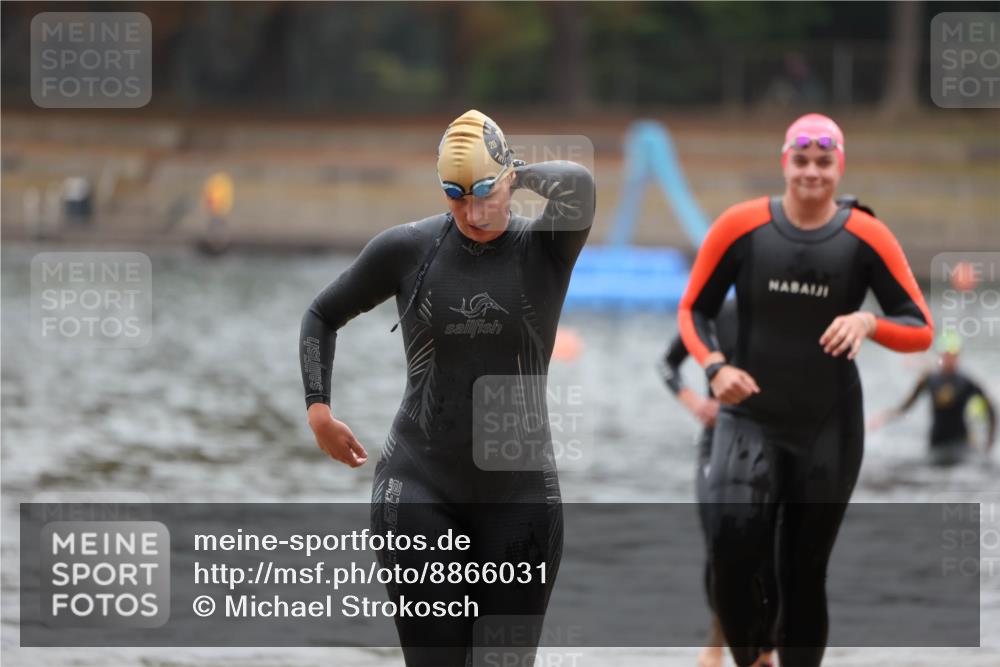 14.09.2025 - Stadtparktriathlon Michael Strokosch http://msf.ph/oto/8866031 14.09.2025 09:13:18 Schwimmen 471, 472, 479, 481 meine-sportfotos.de