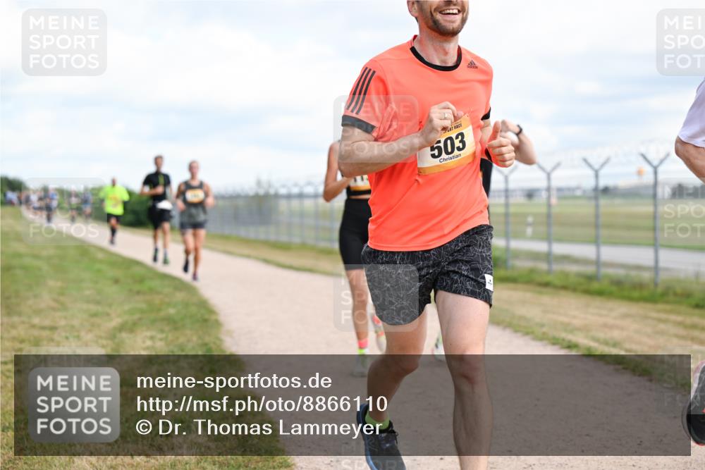 14.09.2025 - Airport Race Dr. Thomas Lammeyer http://msf.ph/oto/8866110 14.09.2025 12:06:41 Laufen 503 meine-sportfotos.de