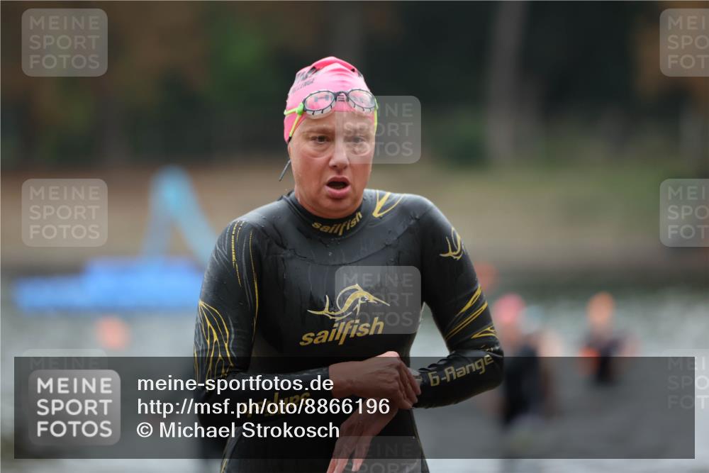 14.09.2025 - Stadtparktriathlon Michael Strokosch http://msf.ph/oto/8866196 14.09.2025 09:14:25 Schwimmen 448, 450, 458, 469, 506 meine-sportfotos.de