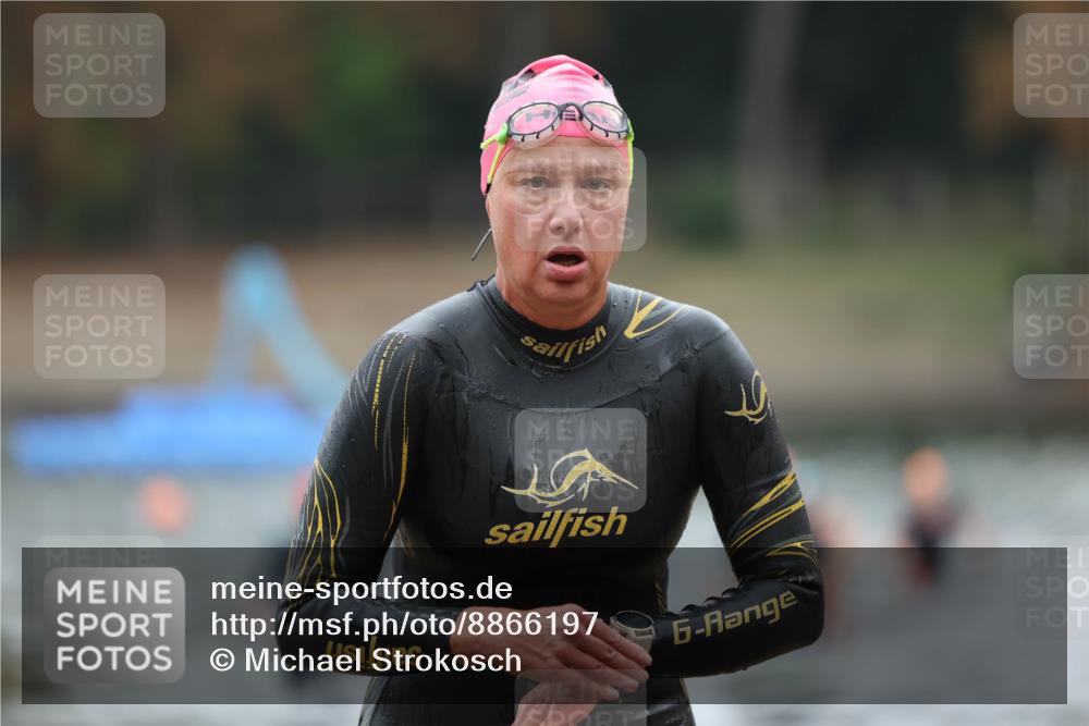 14.09.2025 - Stadtparktriathlon Michael Strokosch http://msf.ph/oto/8866197 14.09.2025 09:14:25 Schwimmen 448, 450, 458, 469, 506 meine-sportfotos.de