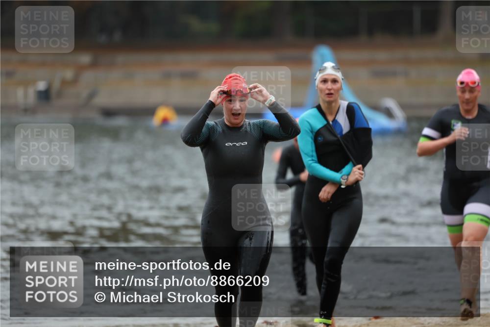 14.09.2025 - Stadtparktriathlon Michael Strokosch http://msf.ph/oto/8866209 14.09.2025 09:14:32 Schwimmen 445, 448, 450, 458, 477 meine-sportfotos.de