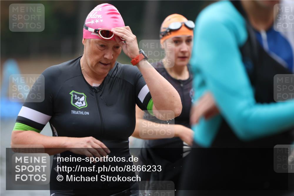 14.09.2025 - Stadtparktriathlon Michael Strokosch http://msf.ph/oto/8866233 14.09.2025 09:14:38 Schwimmen 445, 447, 448, 450, 458, 477, 505 meine-sportfotos.de