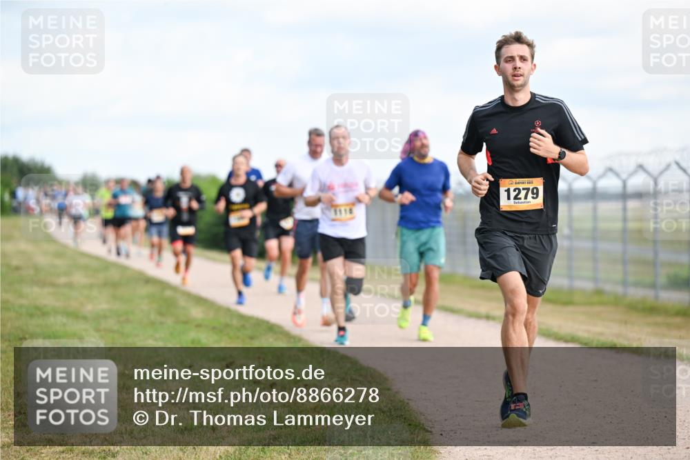 14.09.2025 - Airport Race Dr. Thomas Lammeyer http://msf.ph/oto/8866278 14.09.2025 12:07:00 Laufen 1279 meine-sportfotos.de