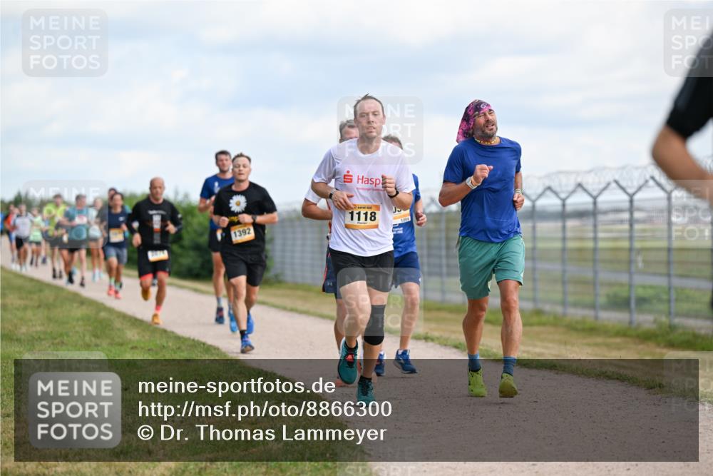 14.09.2025 - Airport Race Dr. Thomas Lammeyer http://msf.ph/oto/8866300 14.09.2025 12:07:02 Laufen 1392, 1118, 1059 meine-sportfotos.de