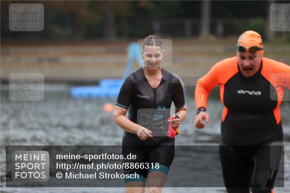 14.09.2025 - Stadtparktriathlon Michael Strokosch http://msf.ph/oto/8866318 14.09.2025 09:16:38 Schwimmen 440, 504 meine-sportfotos.de
