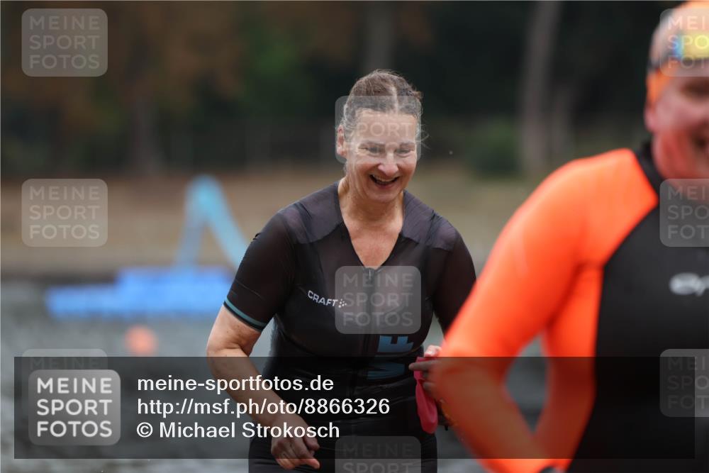 14.09.2025 - Stadtparktriathlon Michael Strokosch http://msf.ph/oto/8866326 14.09.2025 09:16:40 Schwimmen 440, 504 meine-sportfotos.de