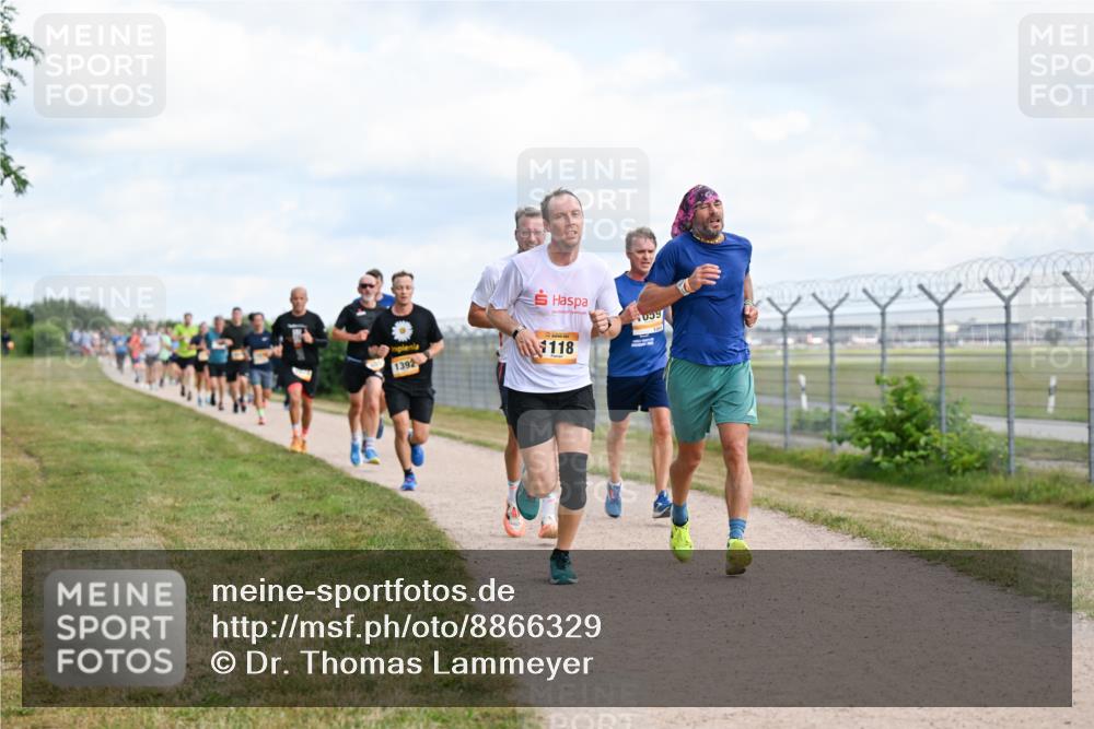 14.09.2025 - Airport Race Dr. Thomas Lammeyer http://msf.ph/oto/8866329 14.09.2025 12:07:04 Laufen 1392, 1118 meine-sportfotos.de