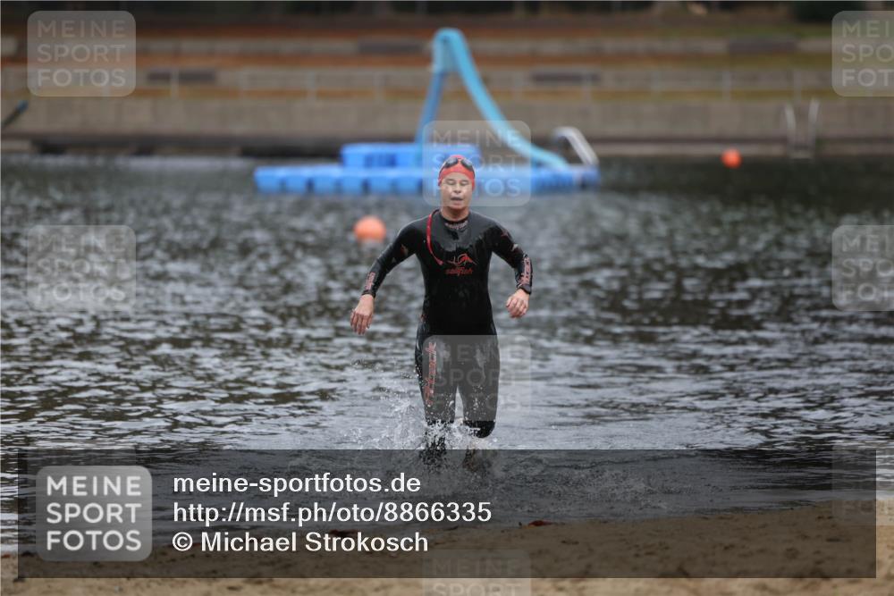 14.09.2025 - Stadtparktriathlon Michael Strokosch http://msf.ph/oto/8866335 14.09.2025 09:16:58 Schwimmen 465 meine-sportfotos.de