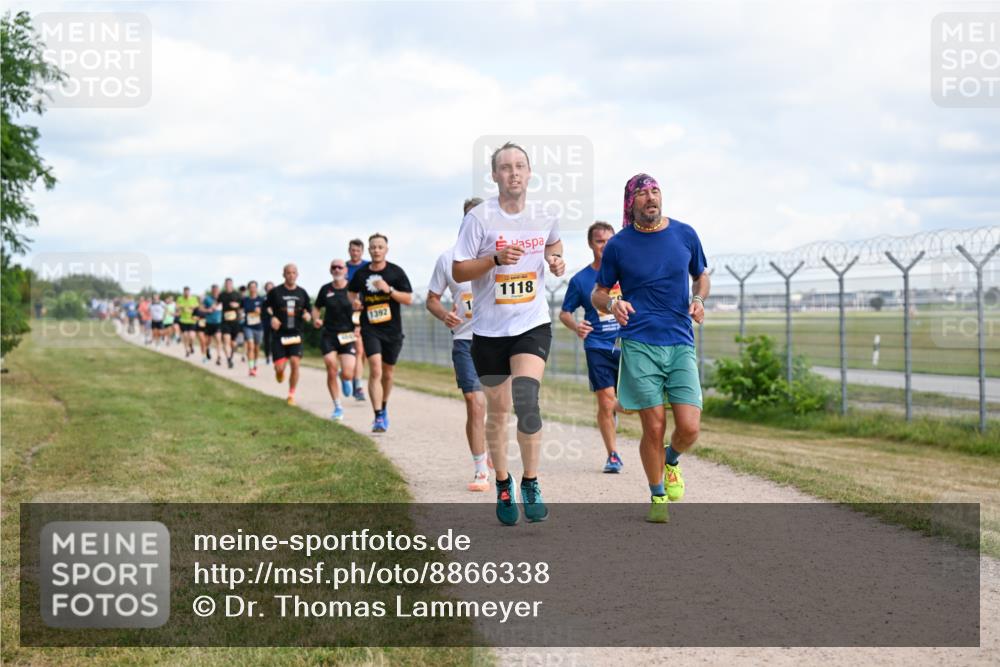 14.09.2025 - Airport Race Dr. Thomas Lammeyer http://msf.ph/oto/8866338 14.09.2025 12:07:04 Laufen 1392, 1118 meine-sportfotos.de