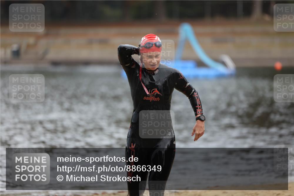 14.09.2025 - Stadtparktriathlon Michael Strokosch http://msf.ph/oto/8866349 14.09.2025 09:17:02 Schwimmen 465 meine-sportfotos.de