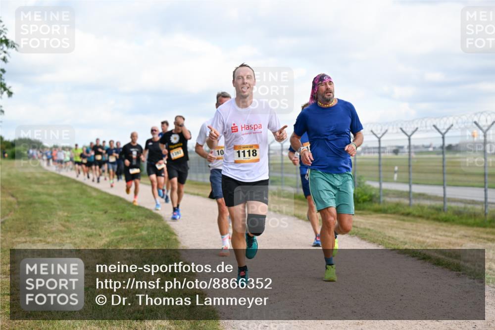 14.09.2025 - Airport Race Dr. Thomas Lammeyer http://msf.ph/oto/8866352 14.09.2025 12:07:05 Laufen 1392, 10, 1118 meine-sportfotos.de