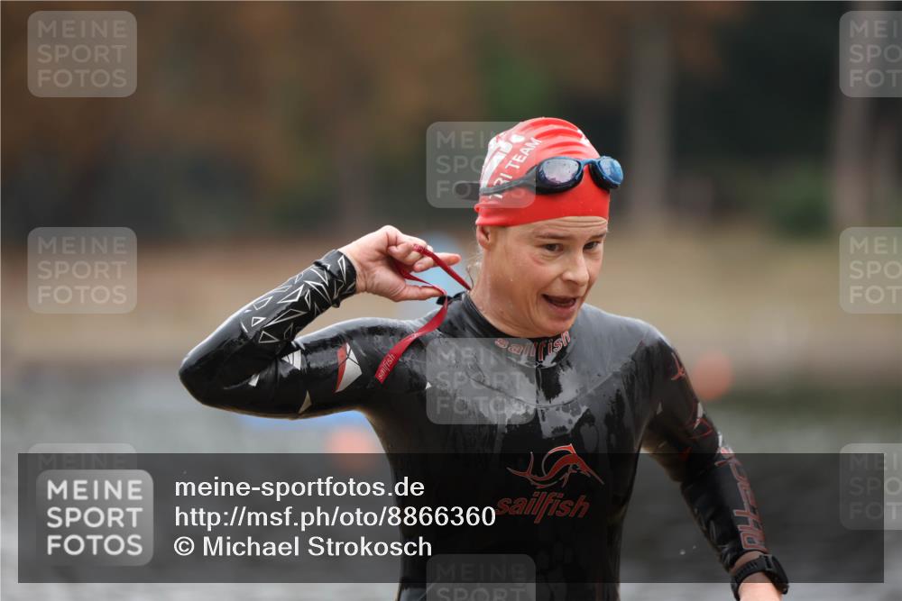 14.09.2025 - Stadtparktriathlon Michael Strokosch http://msf.ph/oto/8866360 14.09.2025 09:17:04 Schwimmen 465 meine-sportfotos.de