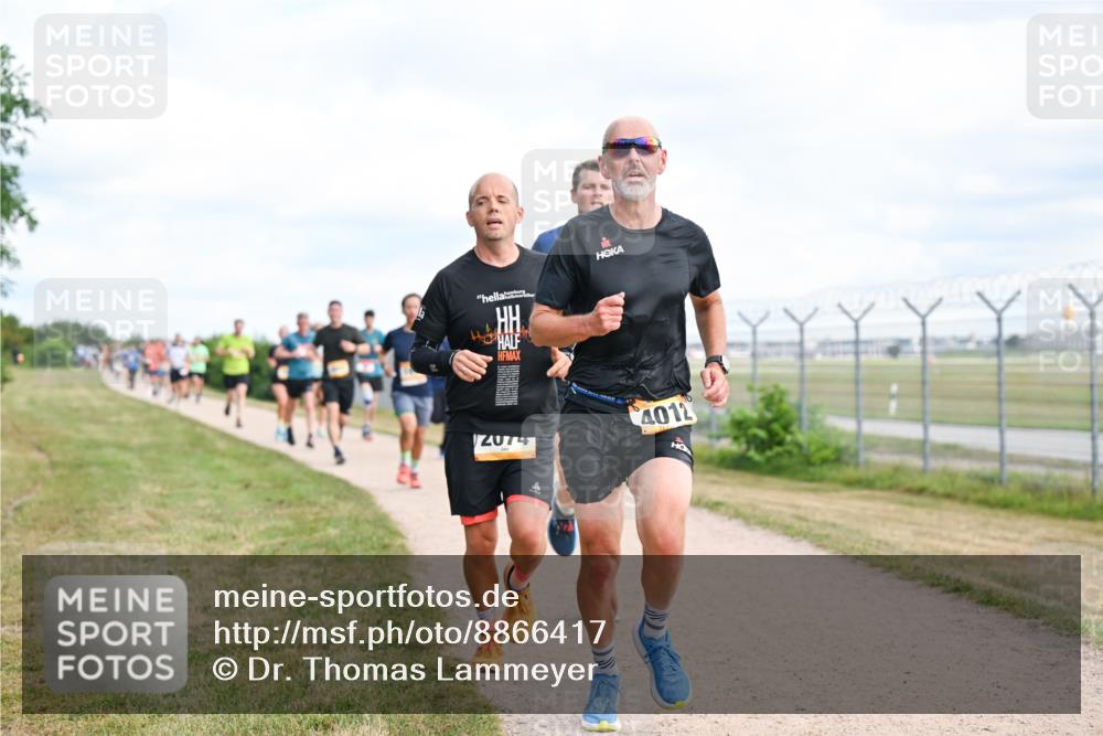 14.09.2025 - Airport Race Dr. Thomas Lammeyer http://msf.ph/oto/8866417 14.09.2025 12:07:10 Laufen 4012, 2074 meine-sportfotos.de