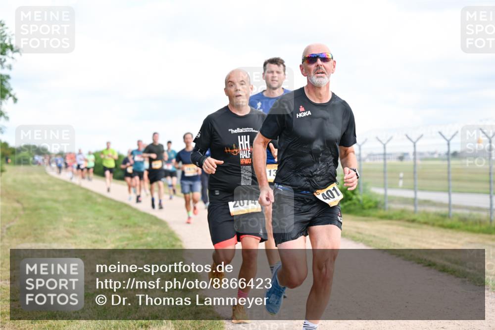 14.09.2025 - Airport Race Dr. Thomas Lammeyer http://msf.ph/oto/8866423 14.09.2025 12:07:10 Laufen 13, 2074, 401 meine-sportfotos.de