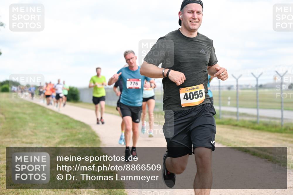 14.09.2025 - Airport Race Dr. Thomas Lammeyer http://msf.ph/oto/8866509 14.09.2025 12:07:15 Laufen 776, 4055 meine-sportfotos.de