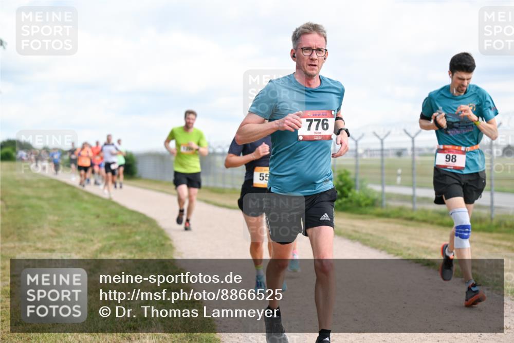 14.09.2025 - Airport Race Dr. Thomas Lammeyer http://msf.ph/oto/8866525 14.09.2025 12:07:16 Laufen 55, 776, 98 meine-sportfotos.de
