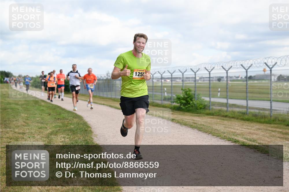 14.09.2025 - Airport Race Dr. Thomas Lammeyer http://msf.ph/oto/8866559 14.09.2025 12:07:18 Laufen 1255 meine-sportfotos.de