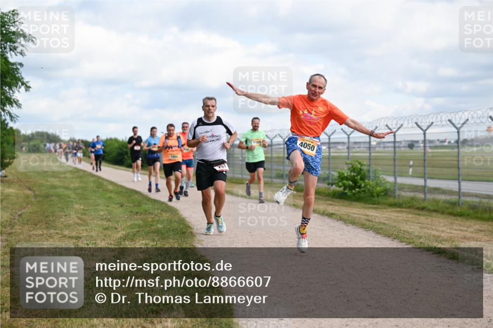 14.09.2025 - Airport Race Dr. Thomas Lammeyer http://msf.ph/oto/8866607 14.09.2025 12:07:21 Laufen 1050, 257, 4050, 1169 meine-sportfotos.de