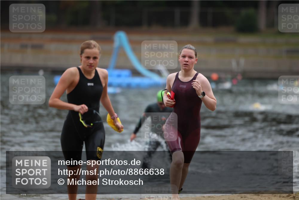 14.09.2025 - Stadtparktriathlon Michael Strokosch http://msf.ph/oto/8866638 14.09.2025 09:45:50 Schwimmen 528, 533, 545, 604 meine-sportfotos.de