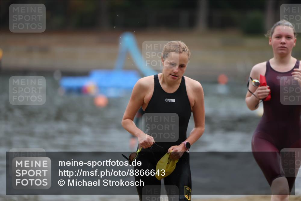 14.09.2025 - Stadtparktriathlon Michael Strokosch http://msf.ph/oto/8866643 14.09.2025 09:45:51 Schwimmen 528, 533, 545, 604 meine-sportfotos.de
