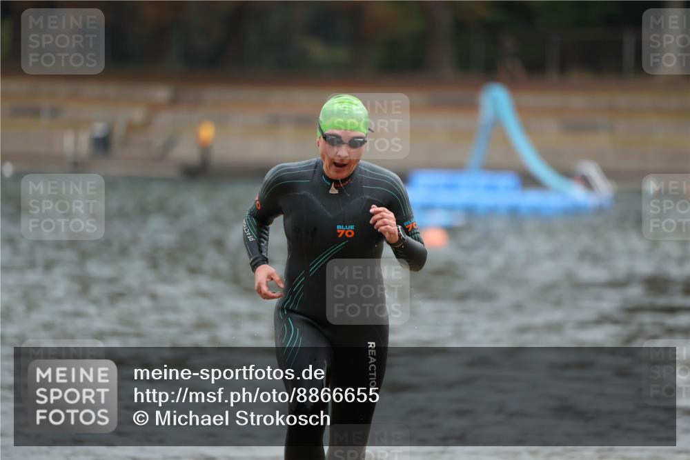 14.09.2025 - Stadtparktriathlon Michael Strokosch http://msf.ph/oto/8866655 14.09.2025 09:45:56 Schwimmen 528, 533, 604 meine-sportfotos.de