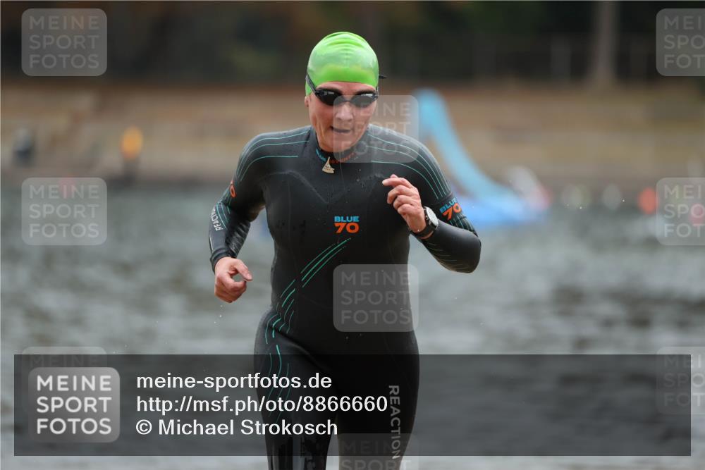14.09.2025 - Stadtparktriathlon Michael Strokosch http://msf.ph/oto/8866660 14.09.2025 09:45:57 Schwimmen 533 meine-sportfotos.de