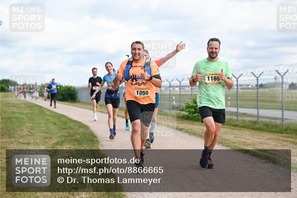 14.09.2025 - Airport Race Dr. Thomas Lammeyer http://msf.ph/oto/8866665 14.09.2025 12:07:25 Laufen 1050, 1169 meine-sportfotos.de