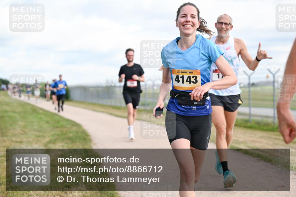 14.09.2025 - Airport Race Dr. Thomas Lammeyer http://msf.ph/oto/8866712 14.09.2025 12:07:28 Laufen 4143, 17 meine-sportfotos.de