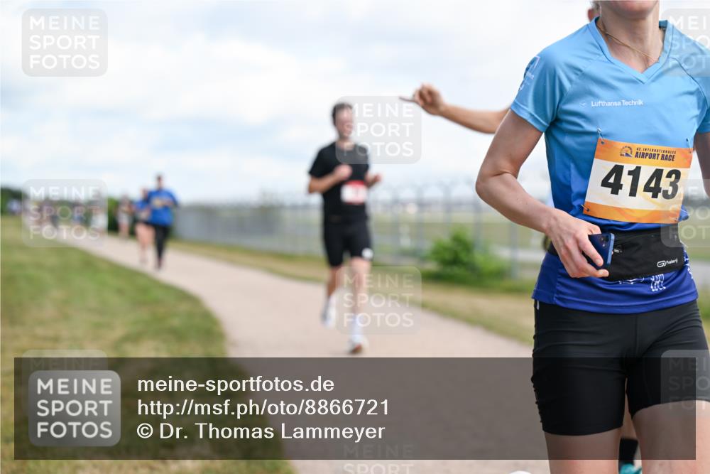 14.09.2025 - Airport Race Dr. Thomas Lammeyer http://msf.ph/oto/8866721 14.09.2025 12:07:28 Laufen 42, 4143 meine-sportfotos.de
