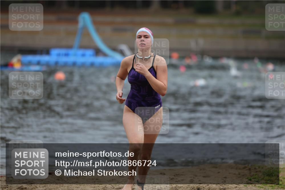 14.09.2025 - Stadtparktriathlon Michael Strokosch http://msf.ph/oto/8866724 14.09.2025 09:46:32 Schwimmen 511, 596, 620 meine-sportfotos.de
