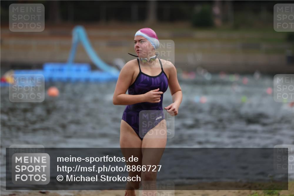 14.09.2025 - Stadtparktriathlon Michael Strokosch http://msf.ph/oto/8866727 14.09.2025 09:46:33 Schwimmen 511, 596, 620 meine-sportfotos.de