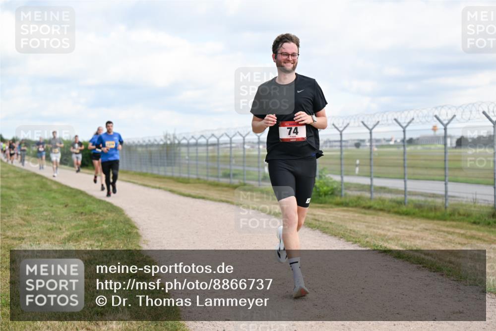14.09.2025 - Airport Race Dr. Thomas Lammeyer http://msf.ph/oto/8866737 14.09.2025 12:07:29 Laufen 74 meine-sportfotos.de