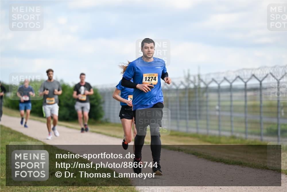 14.09.2025 - Airport Race Dr. Thomas Lammeyer http://msf.ph/oto/8866744 14.09.2025 12:07:30 Laufen 1274 meine-sportfotos.de