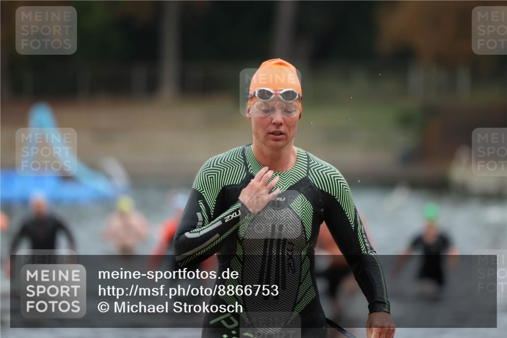 14.09.2025 - Stadtparktriathlon Michael Strokosch http://msf.ph/oto/8866753 14.09.2025 09:46:59 Schwimmen 523, 524, 563, 583, 584 meine-sportfotos.de
