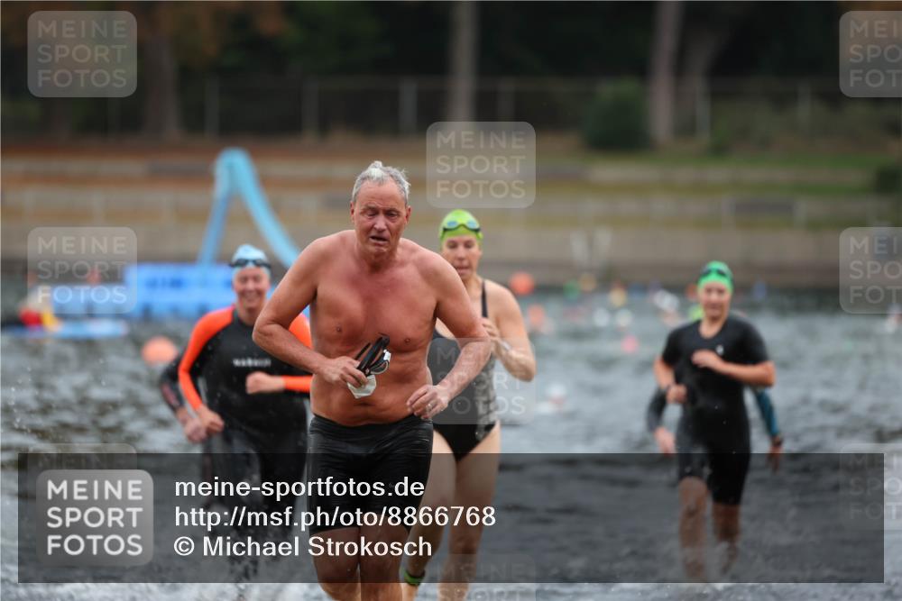 14.09.2025 - Stadtparktriathlon Michael Strokosch http://msf.ph/oto/8866768 14.09.2025 09:47:05 Schwimmen 524, 563, 570, 583, 584, 597, 598 meine-sportfotos.de