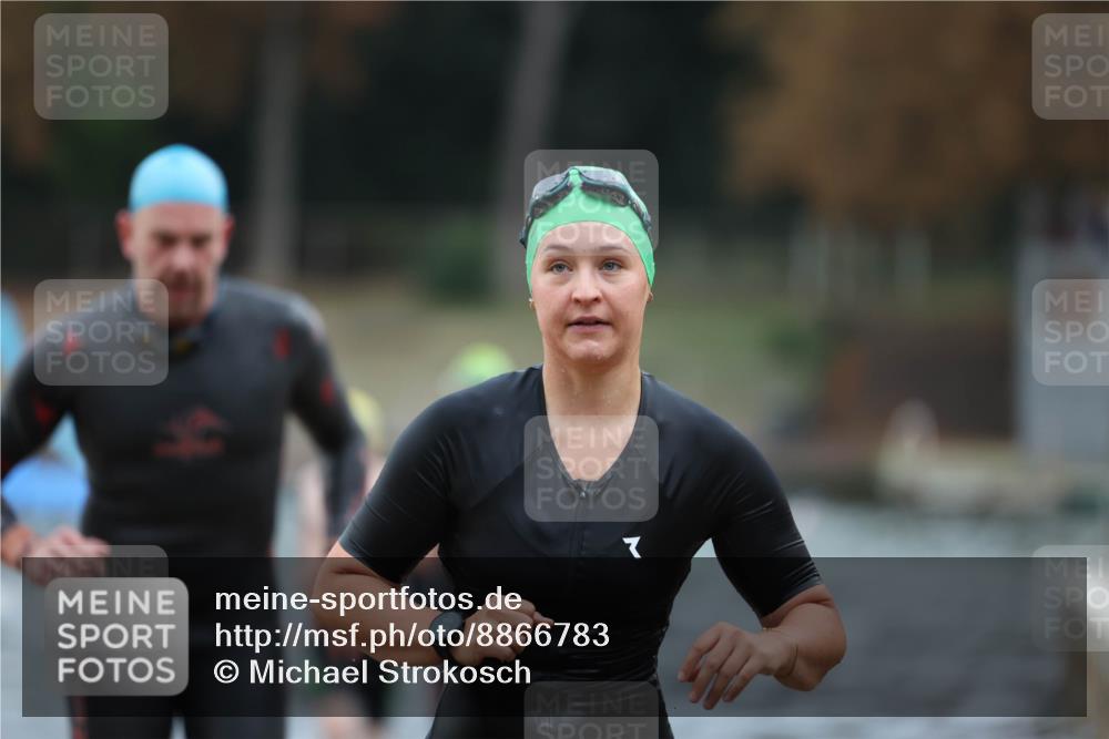 14.09.2025 - Stadtparktriathlon Michael Strokosch http://msf.ph/oto/8866783 14.09.2025 09:47:11 Schwimmen 524, 570, 583, 584, 597, 598 meine-sportfotos.de